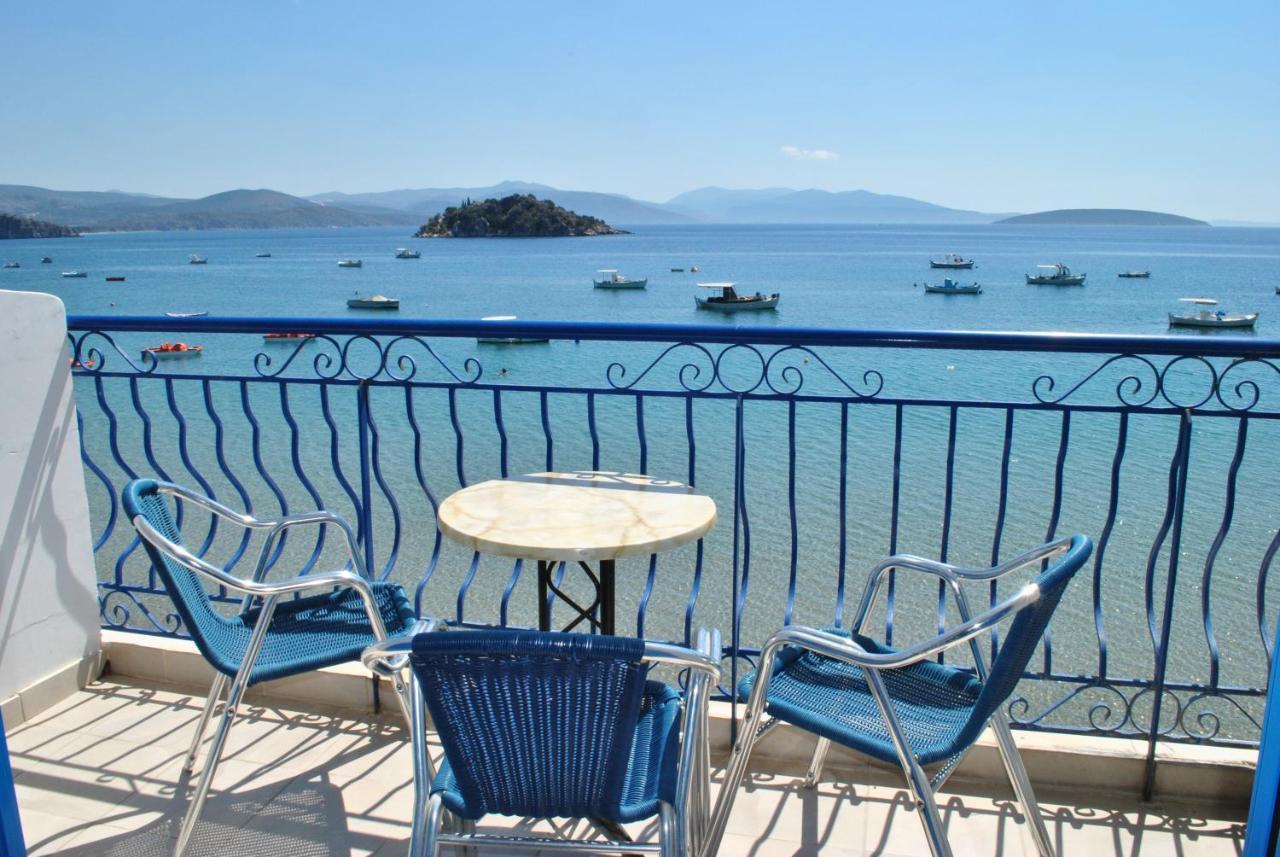 Hotel Aris Tolón Extérieur photo